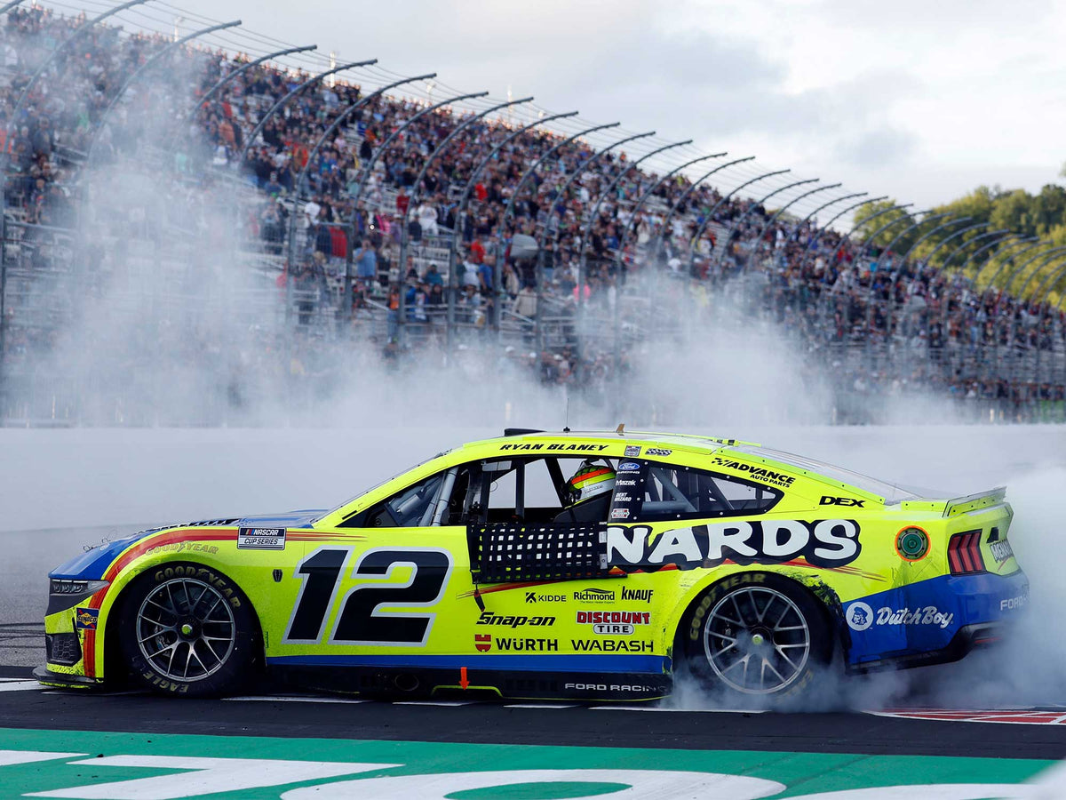 *PREORDER* 2026 Ryan Blaney #12 Menards Ford Mustang 1/64 NASCAR Diecast Chassis (New Hampshire Win)